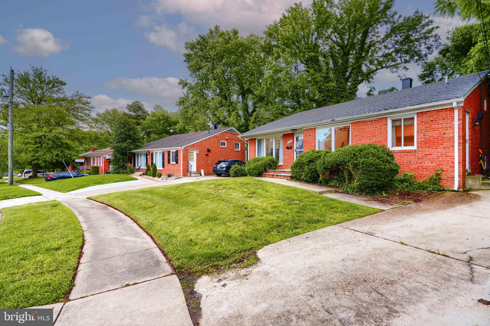 7413 DOMINION DRIVE