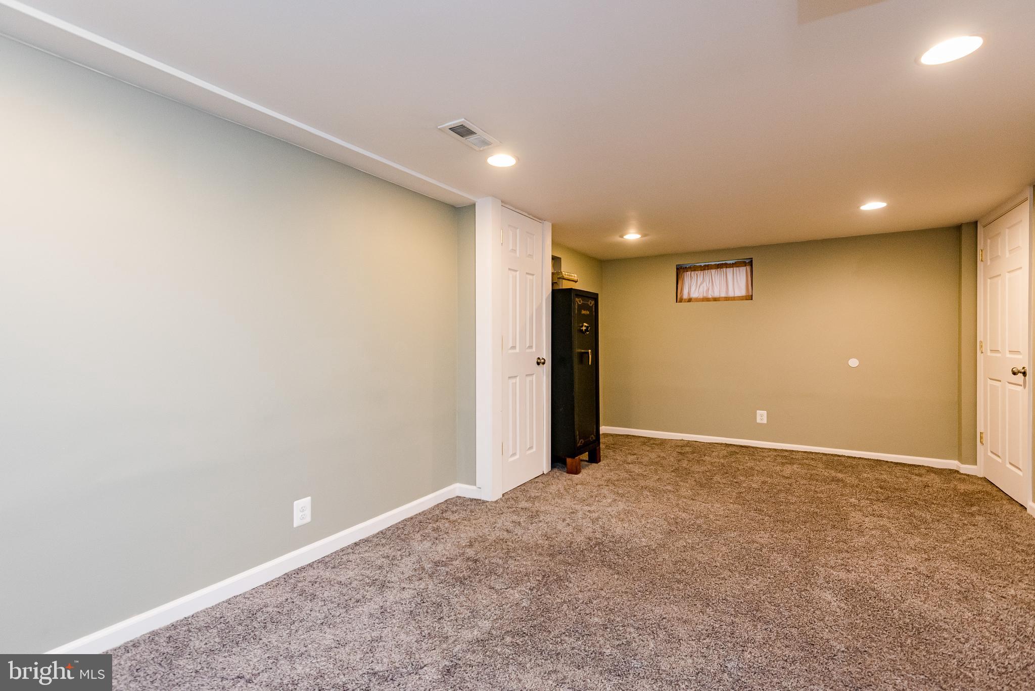 HALETHORPE HEIGHTS - Residential