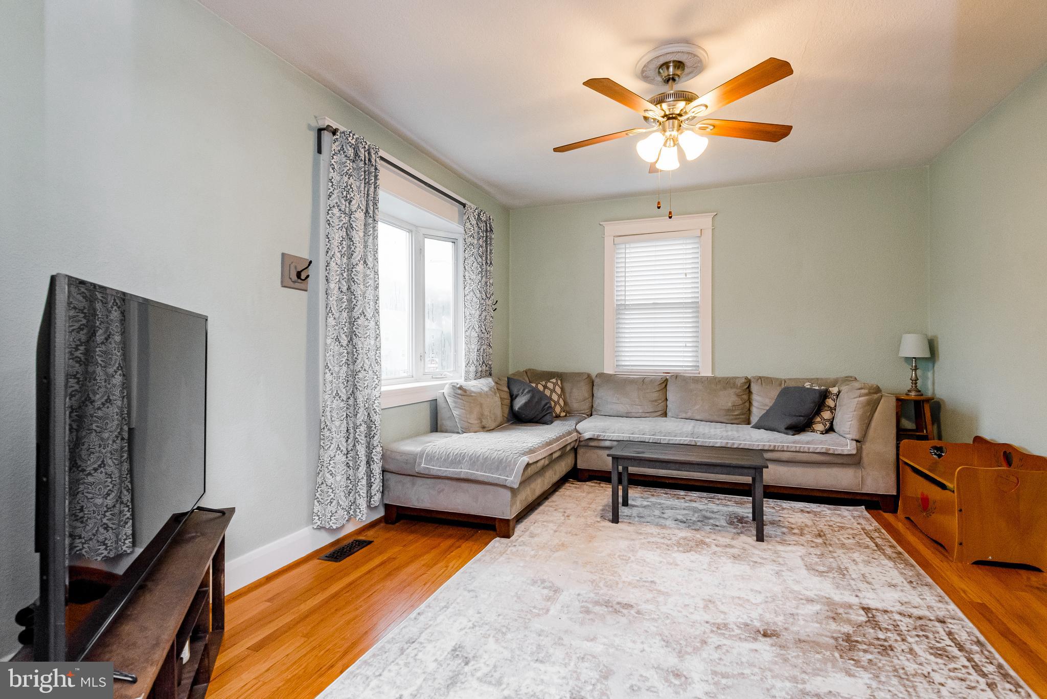 HALETHORPE HEIGHTS - Residential