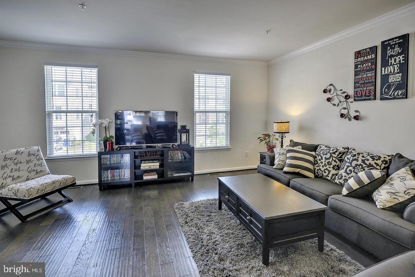 HOWARD SQUARE - Residential Lease