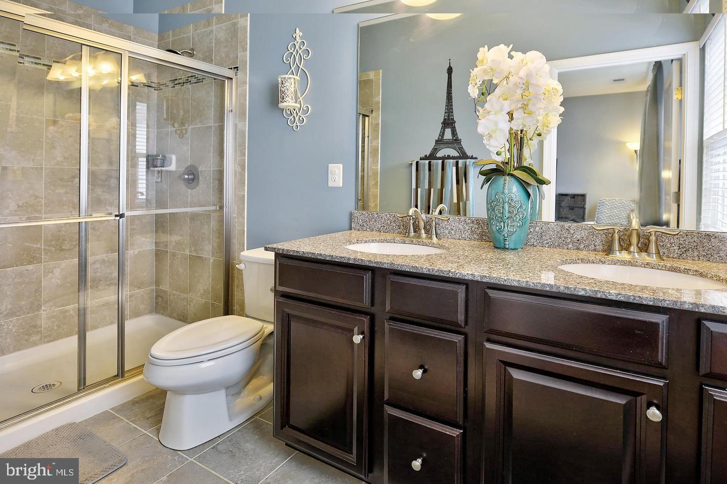 HOWARD SQUARE - Residential Lease