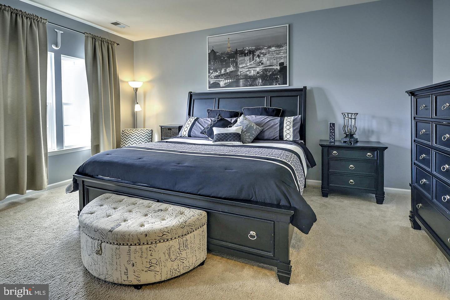 HOWARD SQUARE - Residential Lease