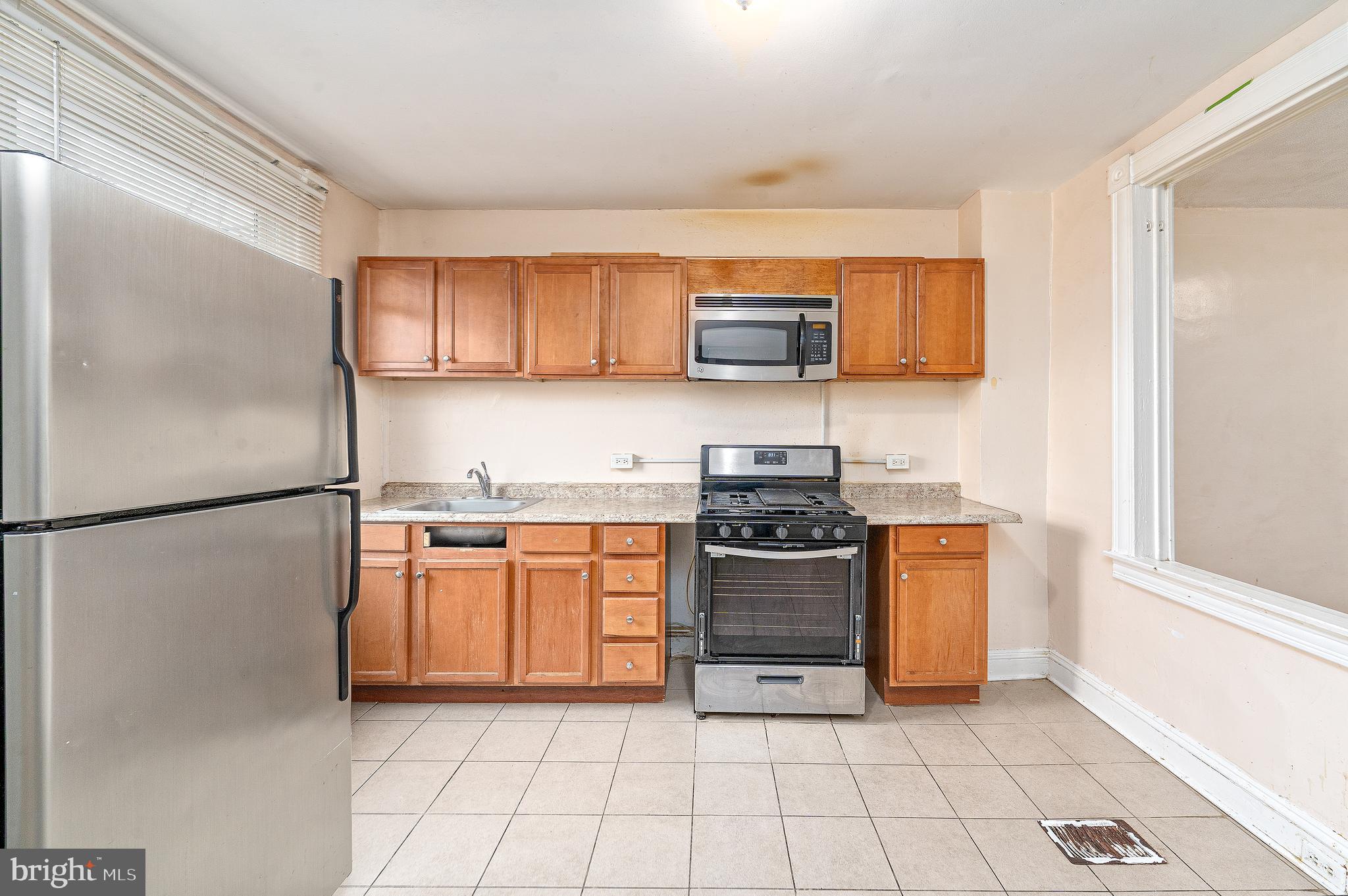 MILL HILL - Residential