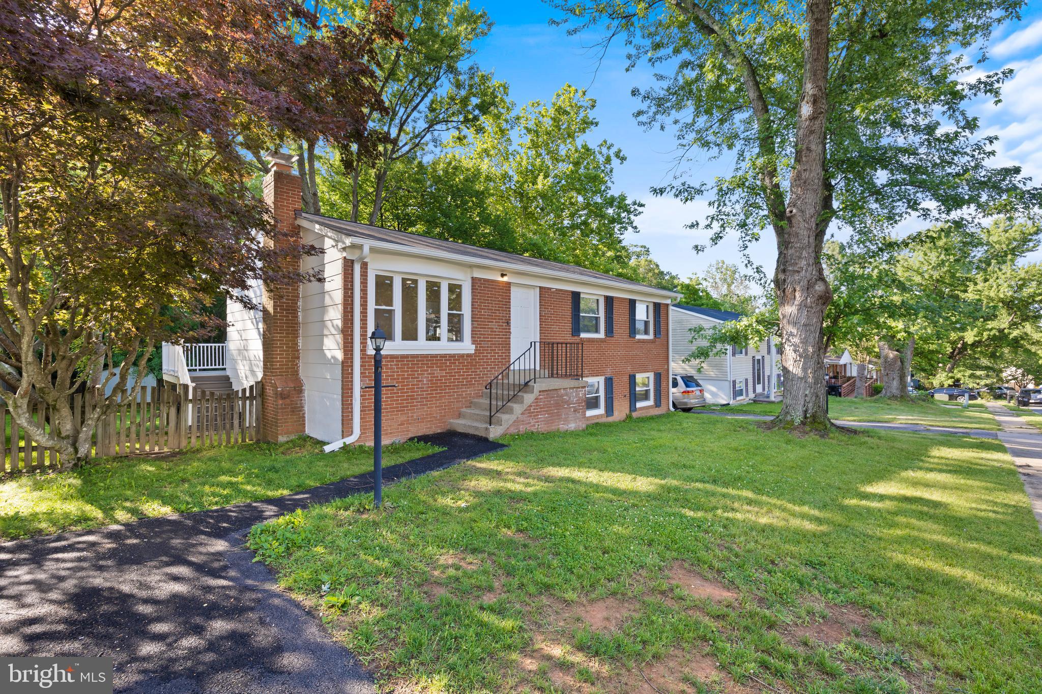 13907 LYNHURST DRIVE