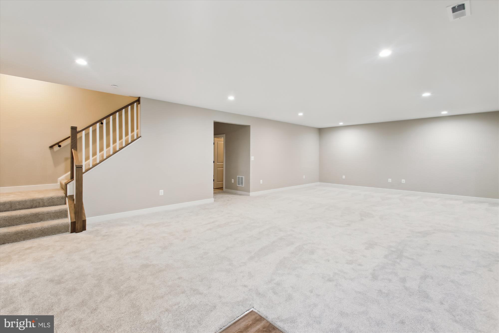 TAYLORSTOWN - Residential