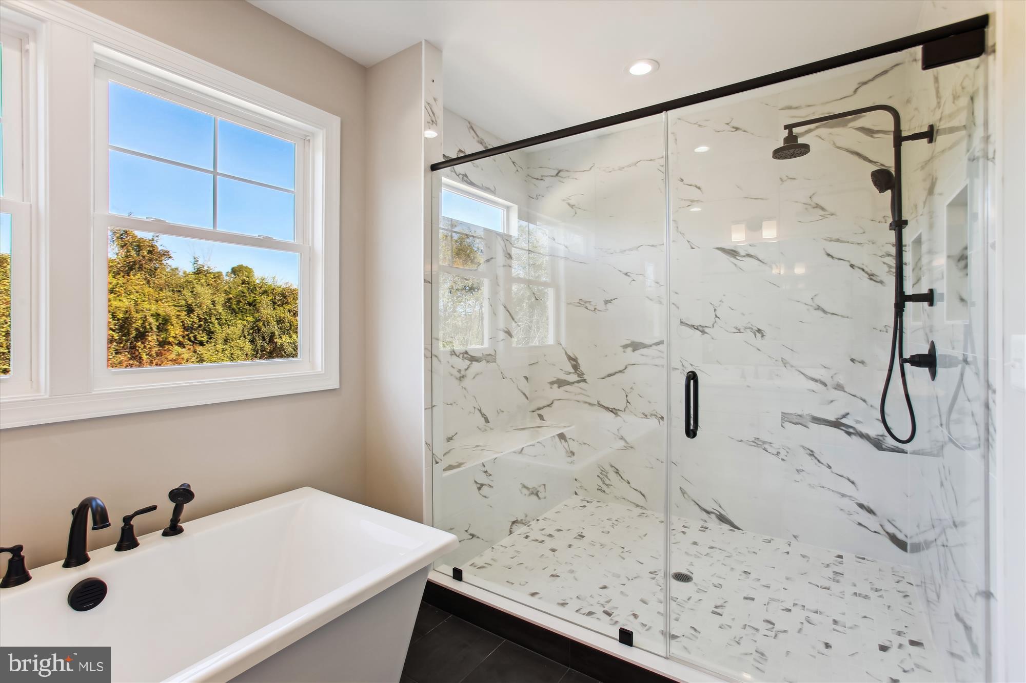 TAYLORSTOWN - Residential