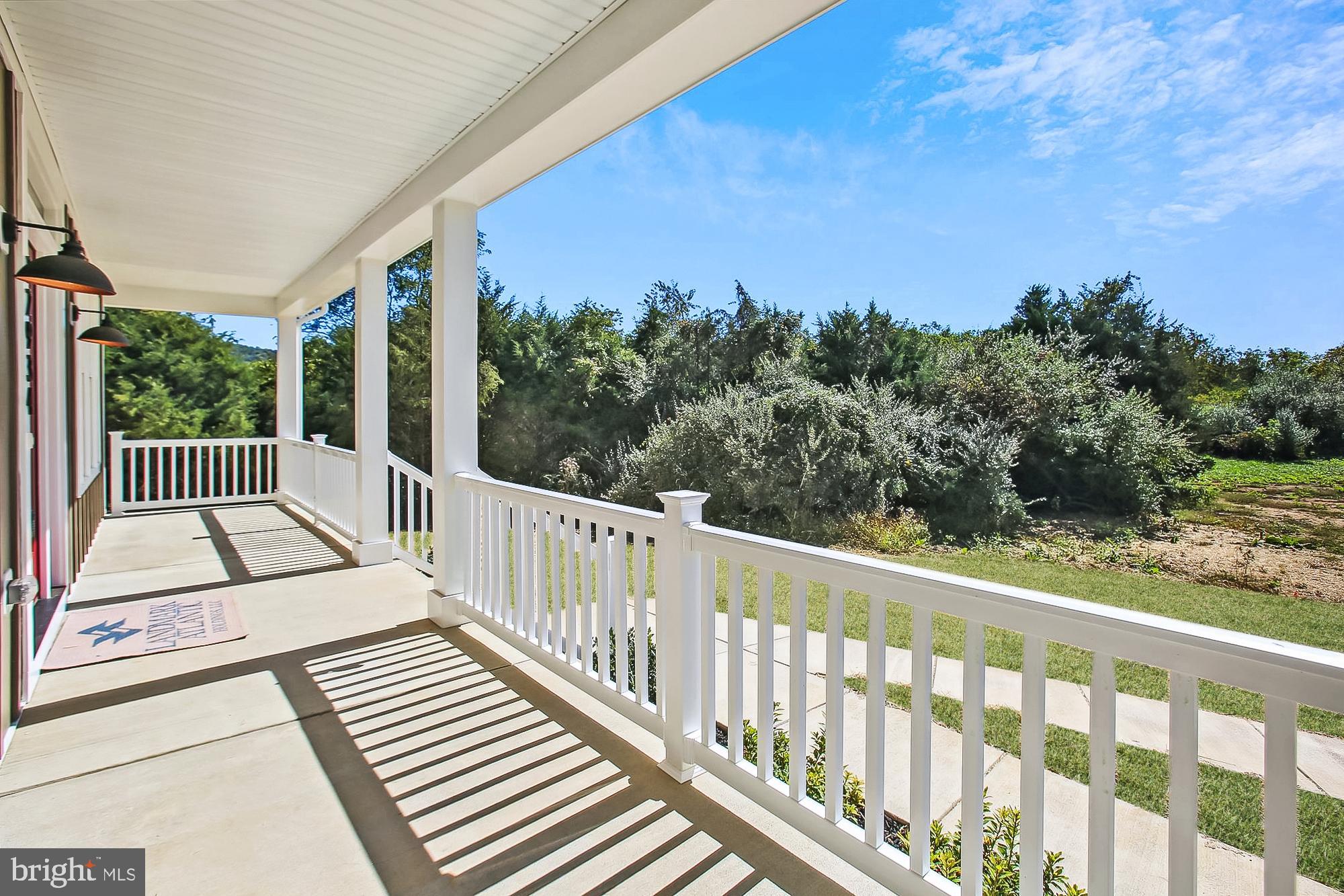 TAYLORSTOWN - Residential