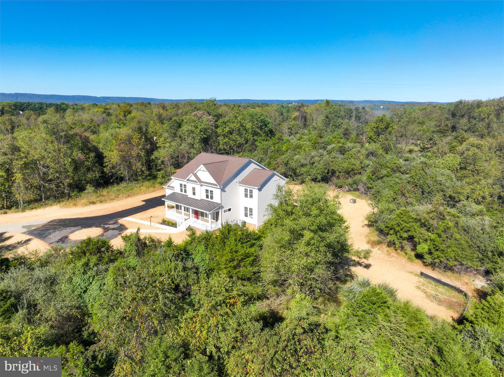 TAYLORSTOWN - Residential