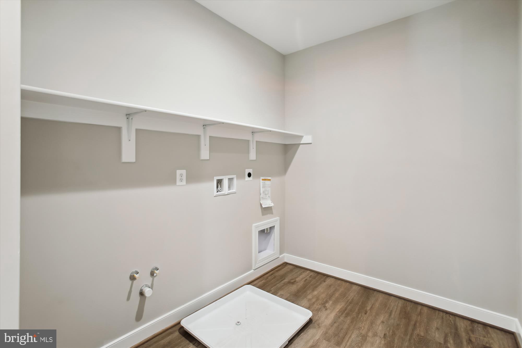 TAYLORSTOWN - Residential