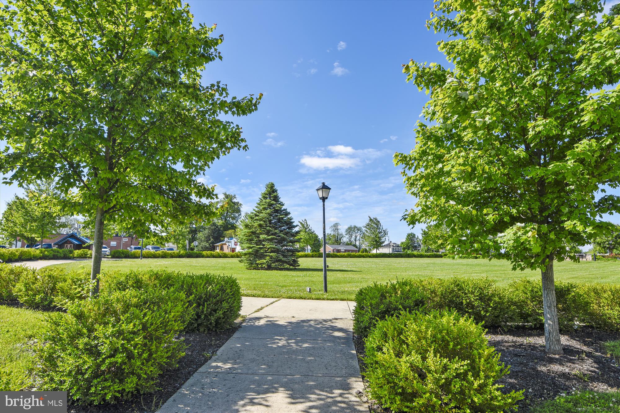 TAYLORSTOWN - Residential