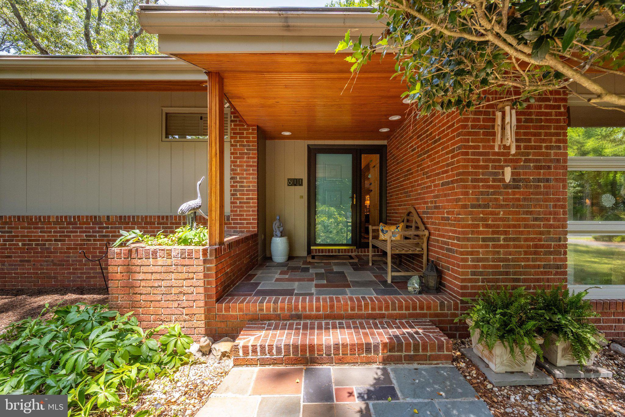 611 TWIN TREE ROAD