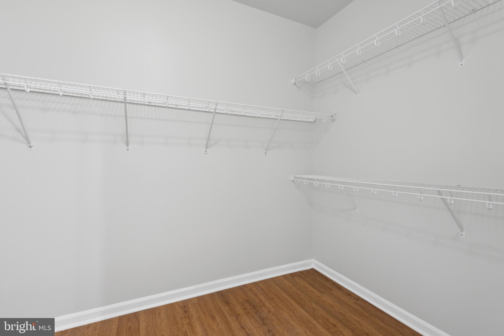 CAMERON GROVE - Residential Lease