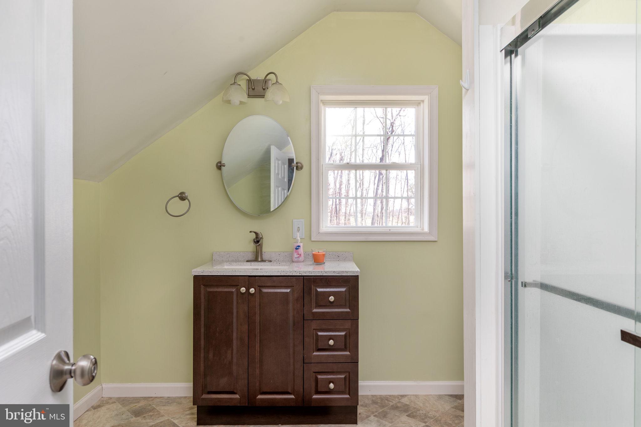 LEETOWN - Residential Lease