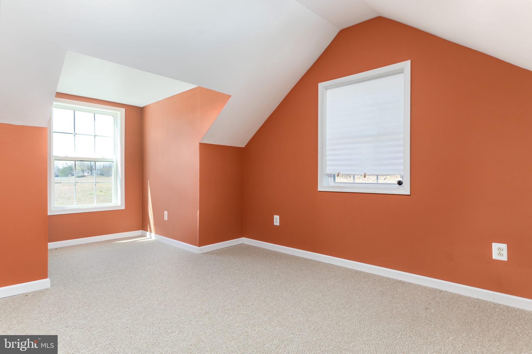 LEETOWN - Residential Lease