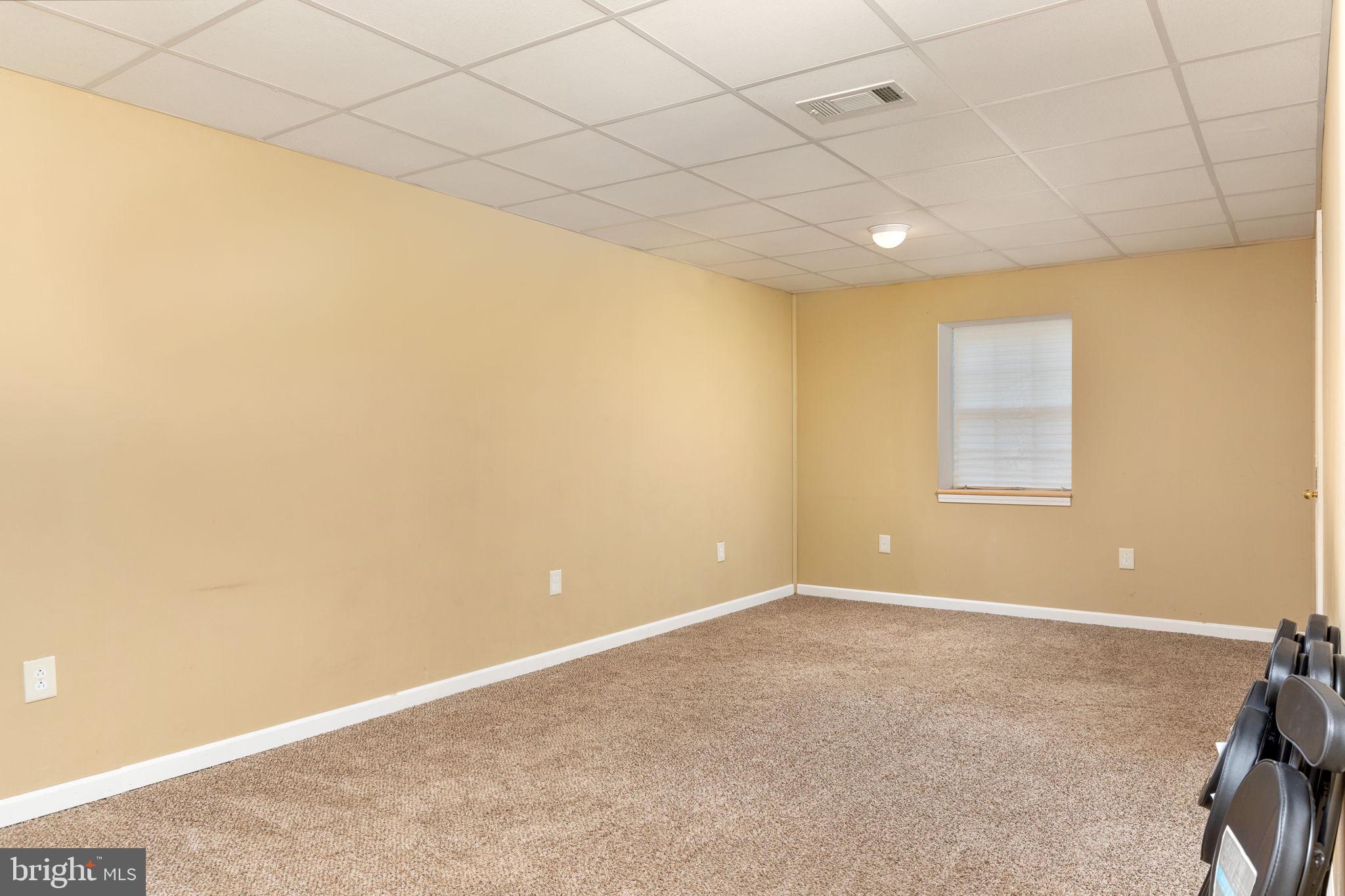 LEETOWN - Residential Lease