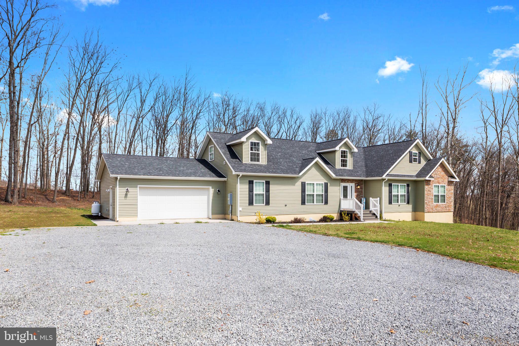 LEETOWN - Residential Lease