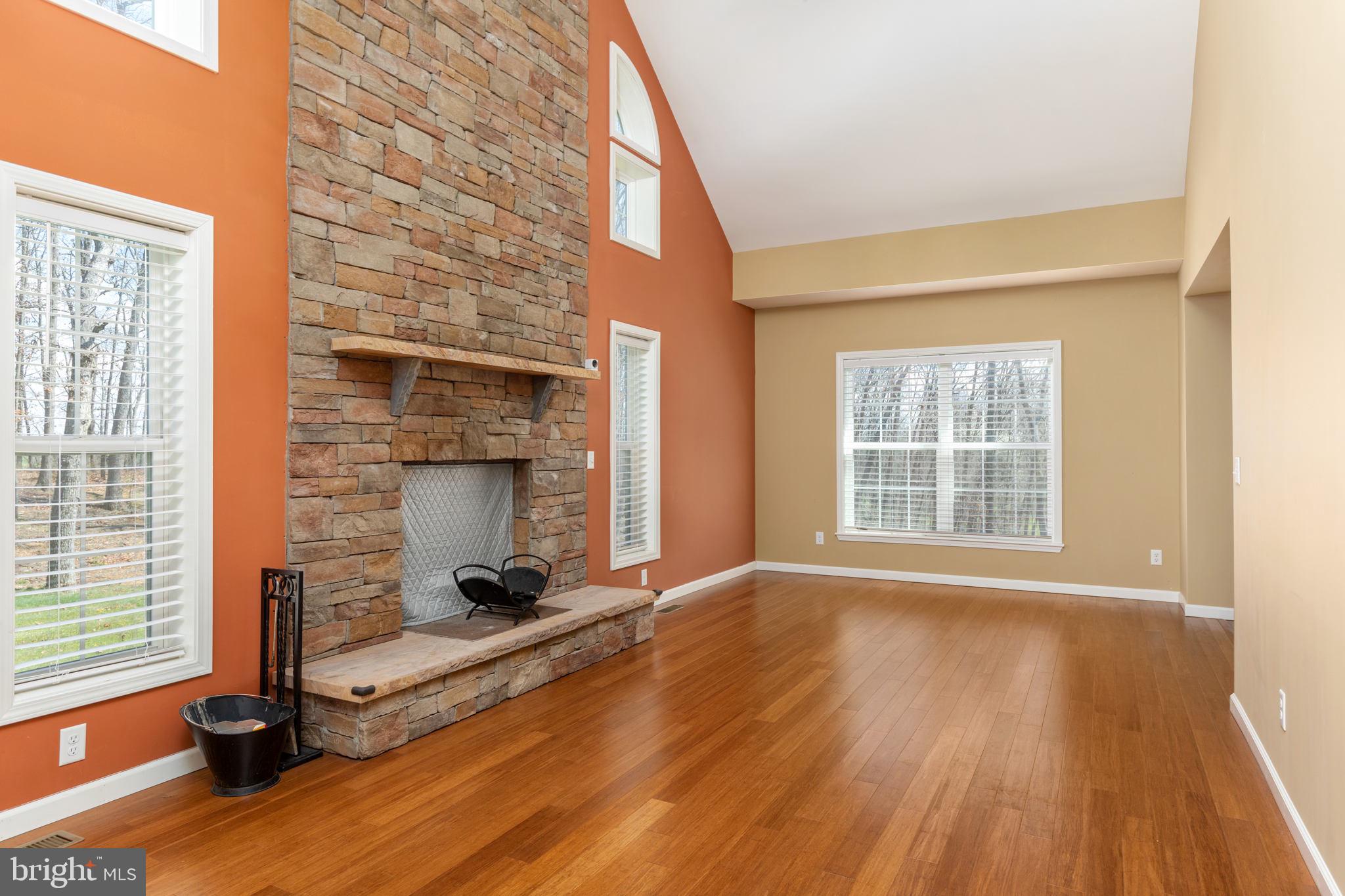 LEETOWN - Residential Lease