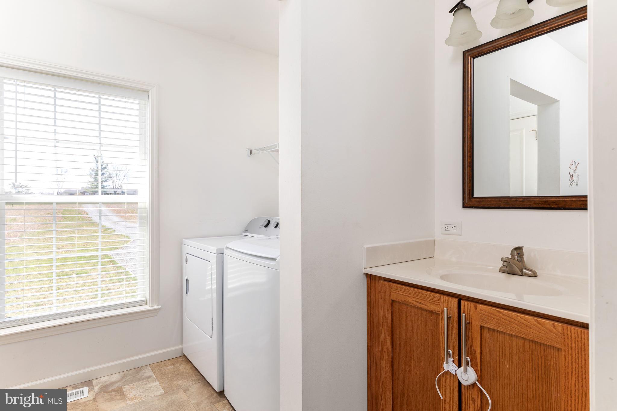 LEETOWN - Residential Lease