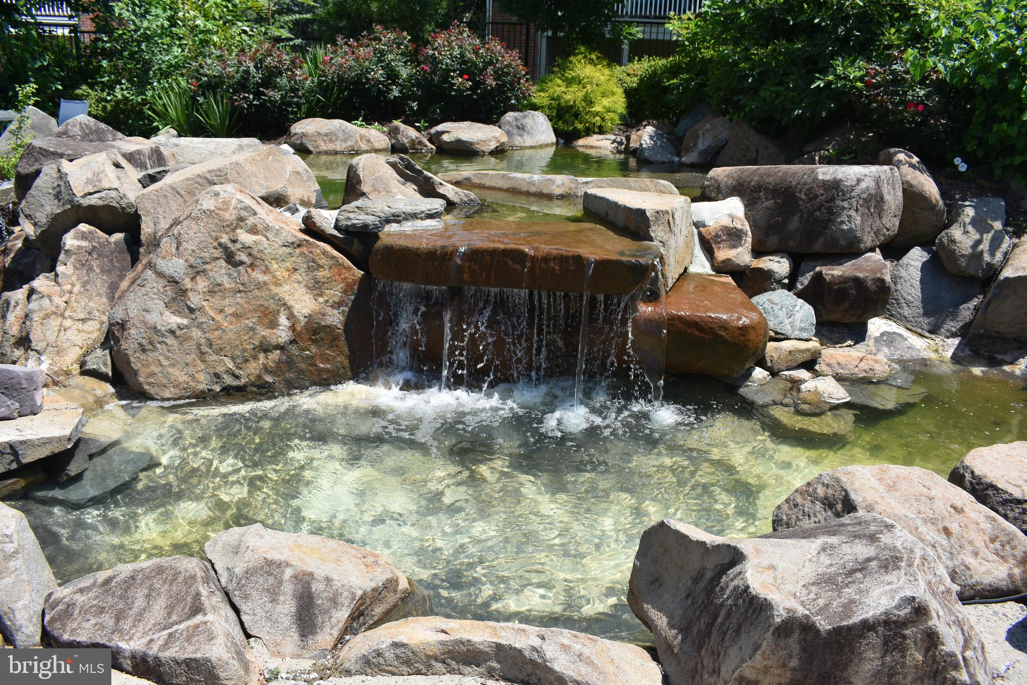 PENDERBROOK SQUARE CONDOMINIUMS - Residential Lease