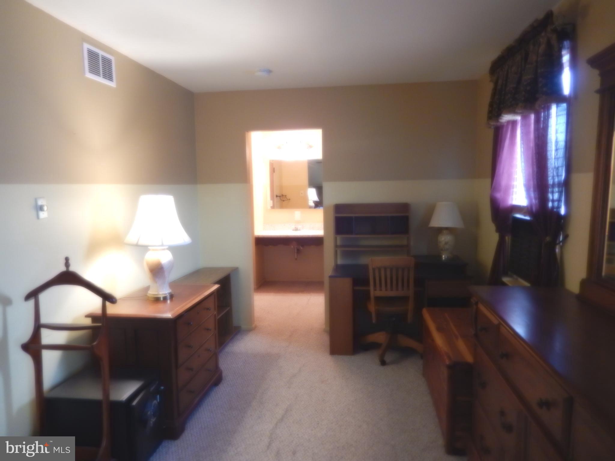 NESHAMINY VALLEY - Residential