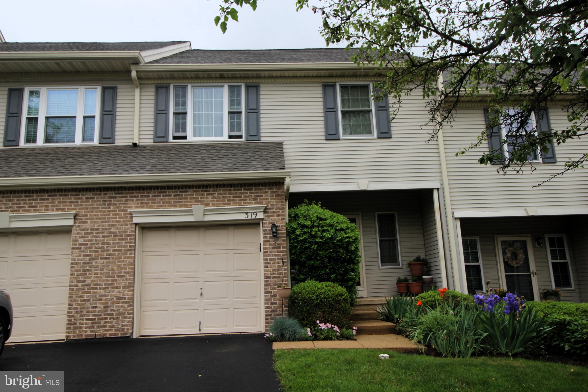 FIELDSTONE - Residential