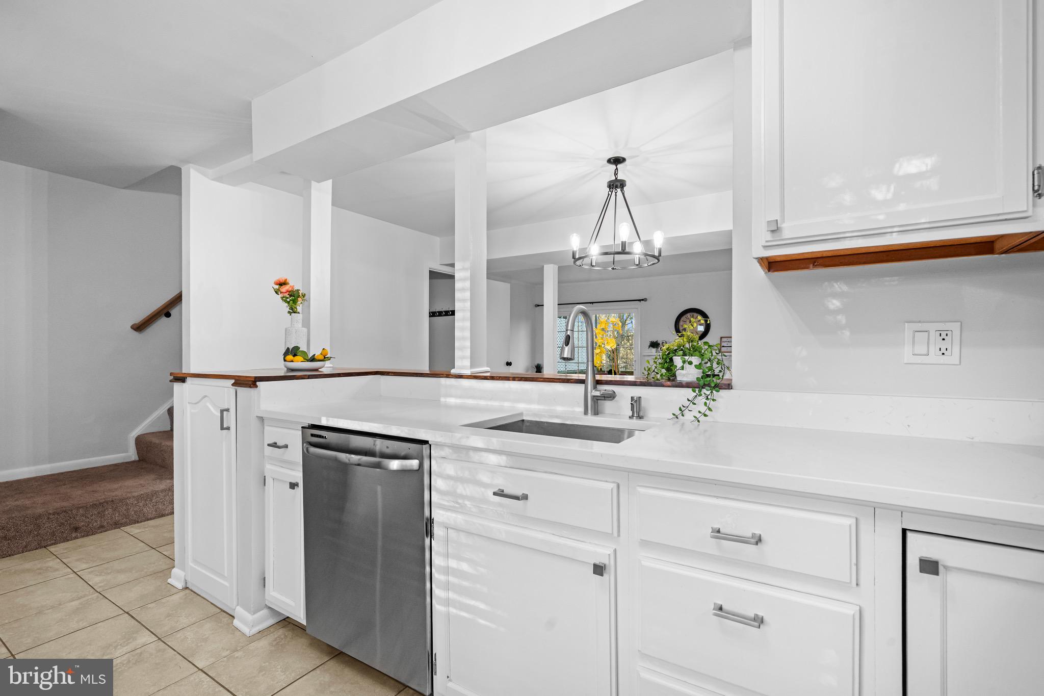 SENECA PARK - Residential