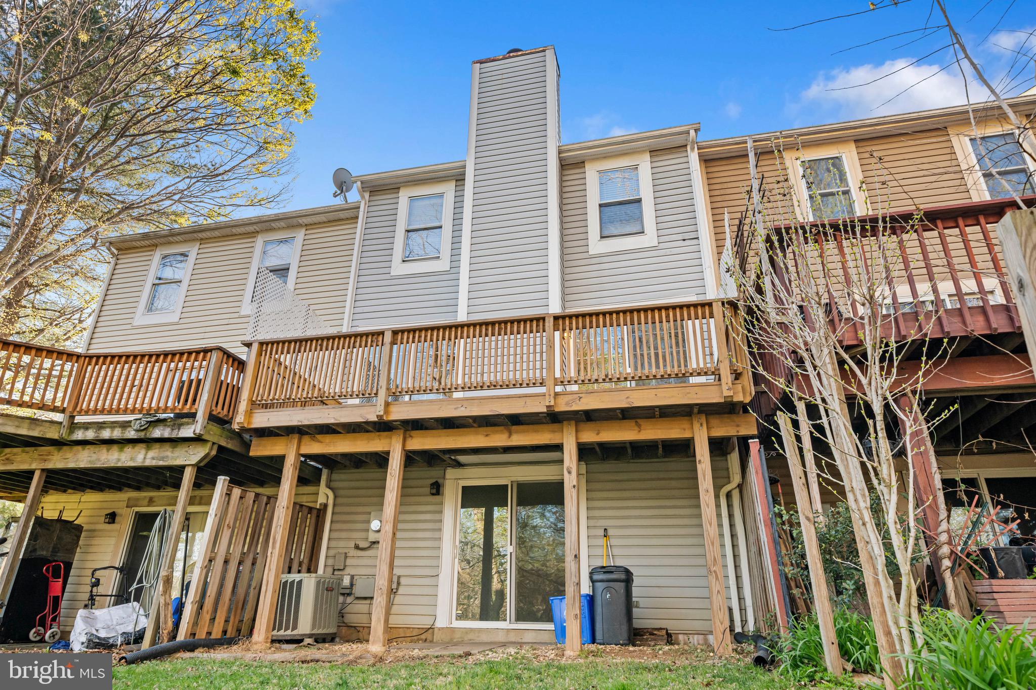 SENECA PARK - Residential