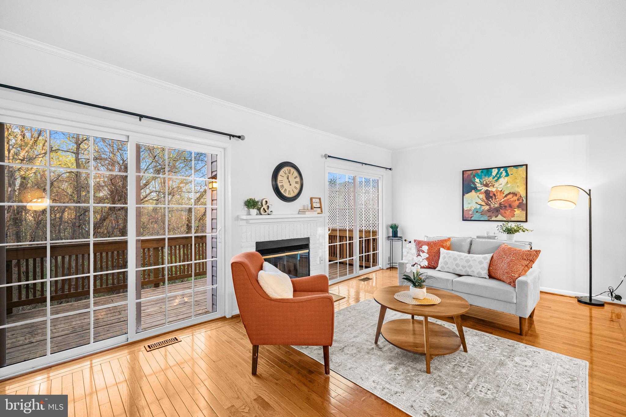 SENECA PARK - Residential