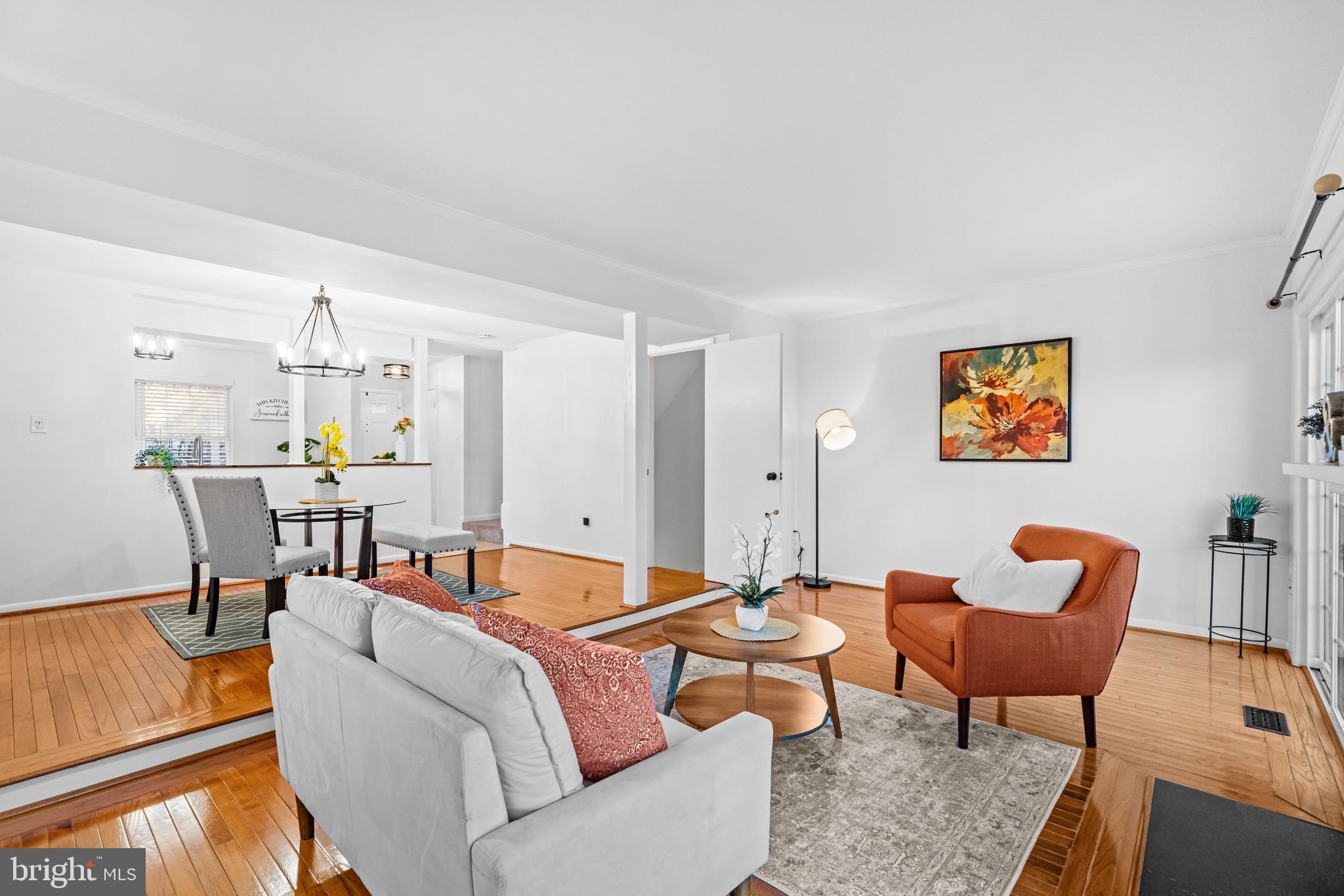 SENECA PARK - Residential