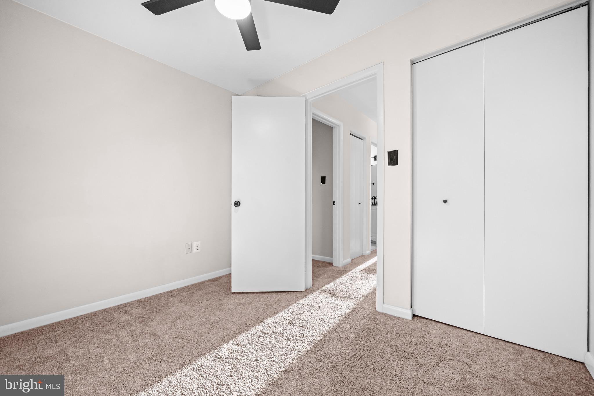 SENECA PARK - Residential