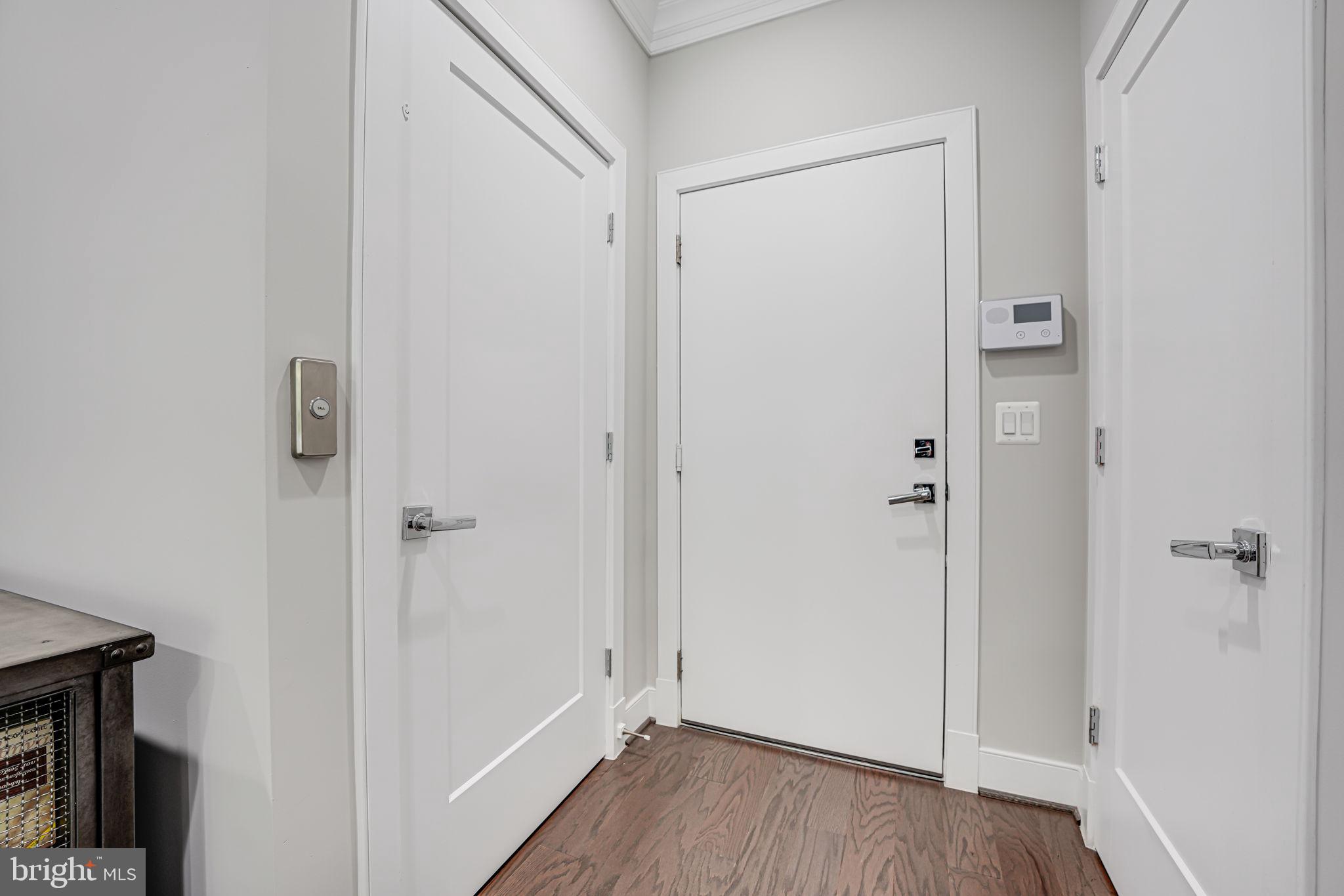 ROSSLYN - Residential