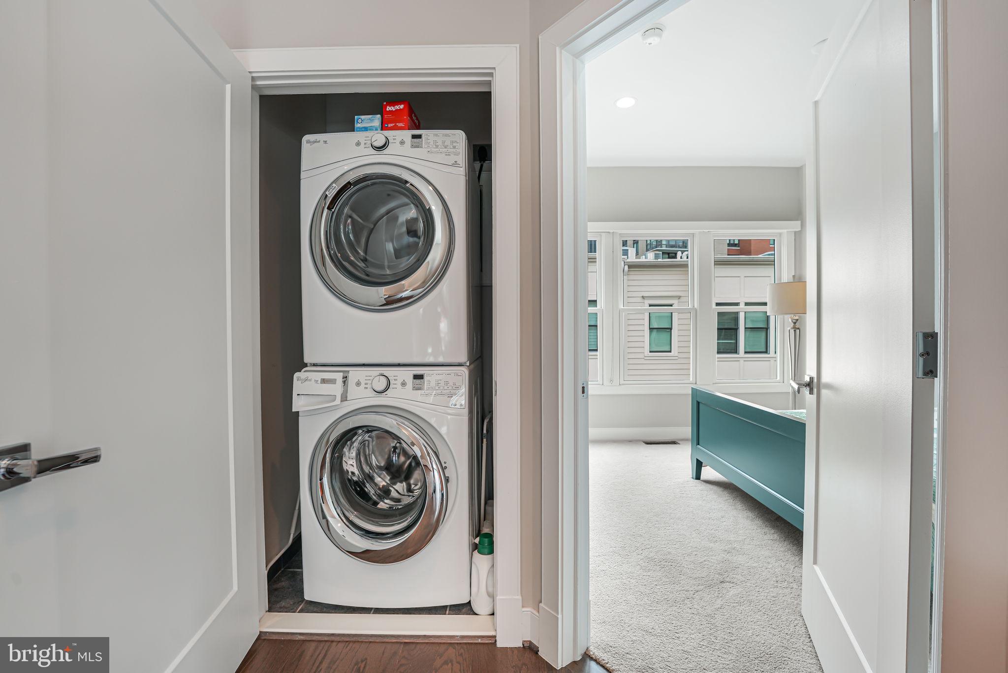 ROSSLYN - Residential