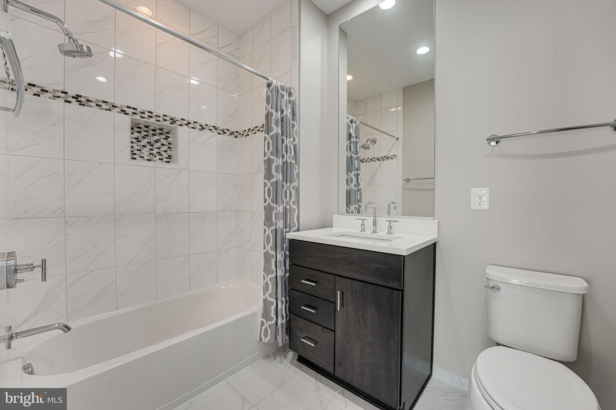 ROSSLYN - Residential