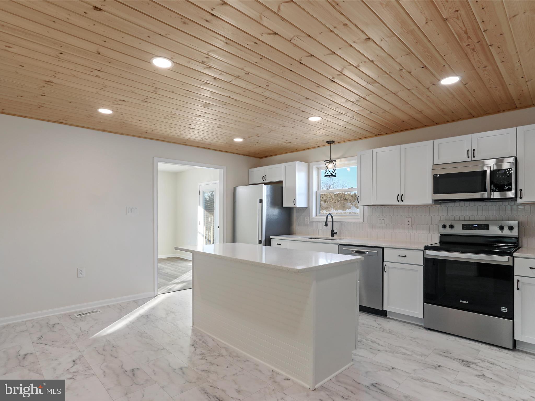 CHERRY HILL - Residential