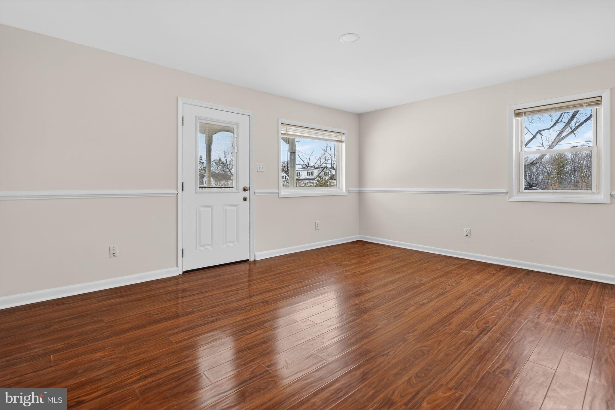 MANASSAS PARK - Residential