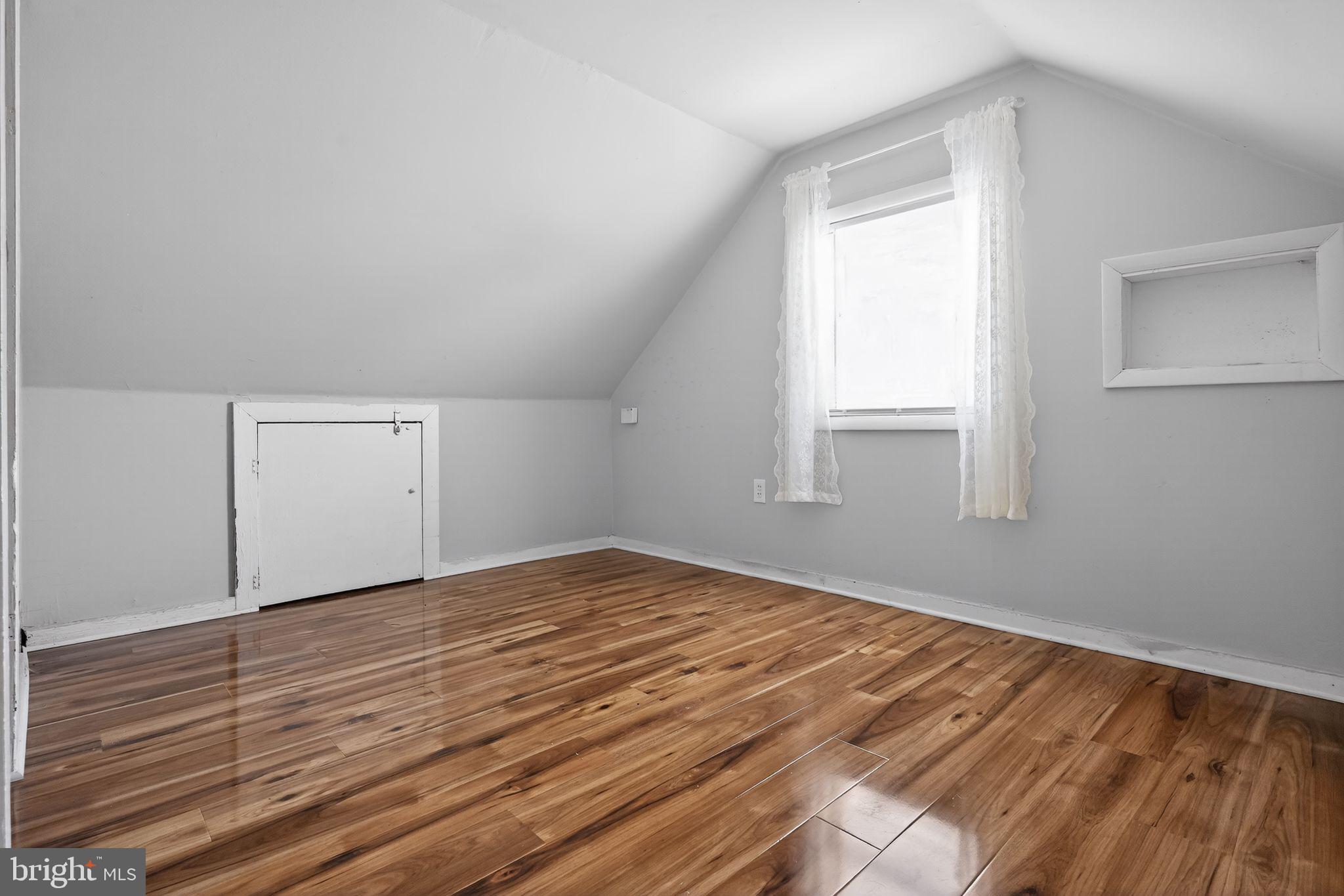 MANASSAS PARK - Residential