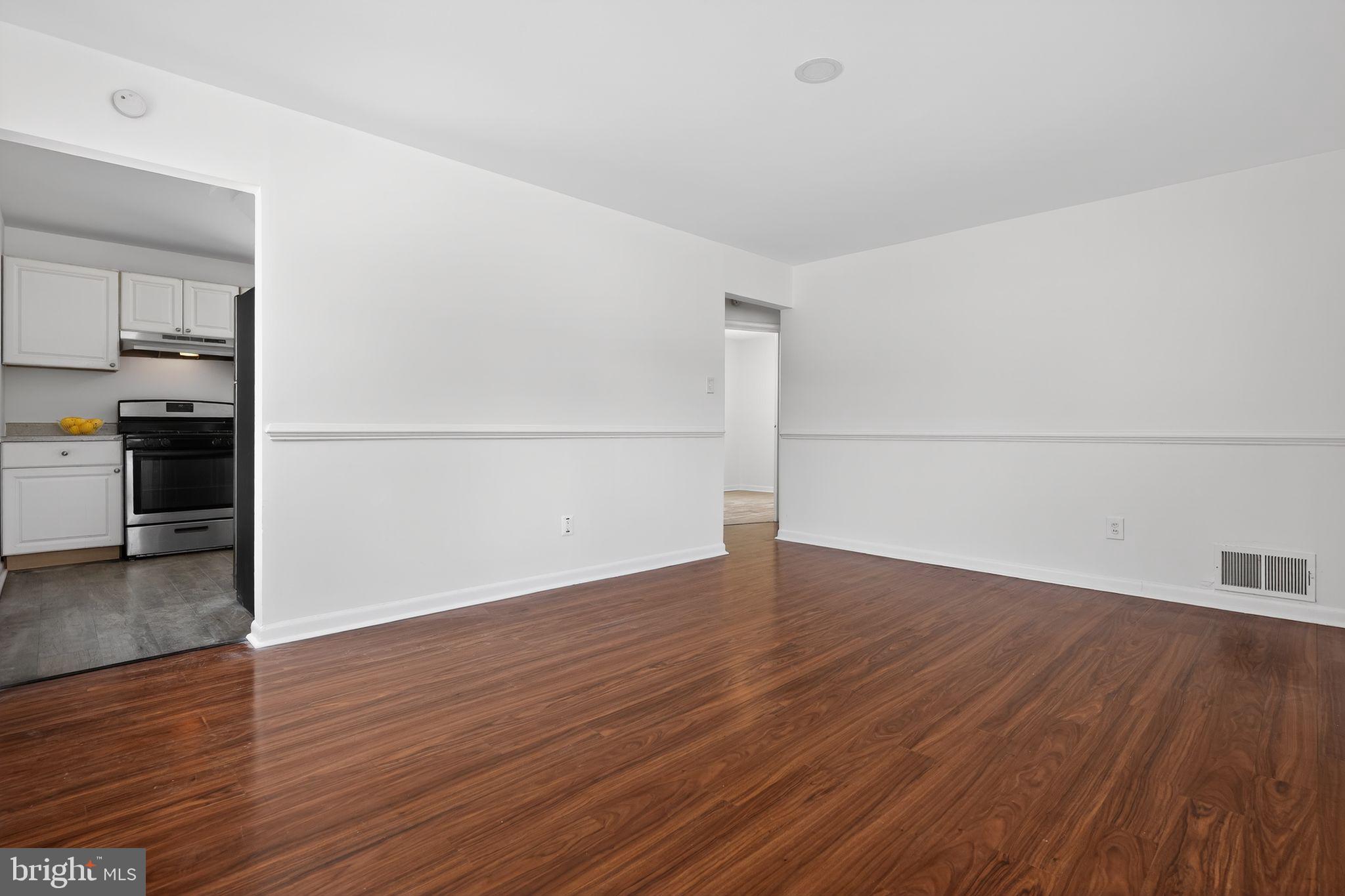 MANASSAS PARK - Residential