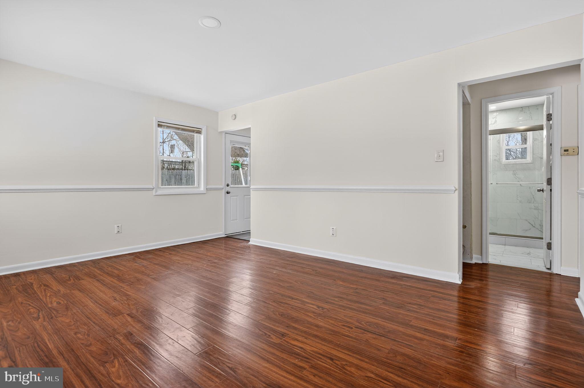 MANASSAS PARK - Residential