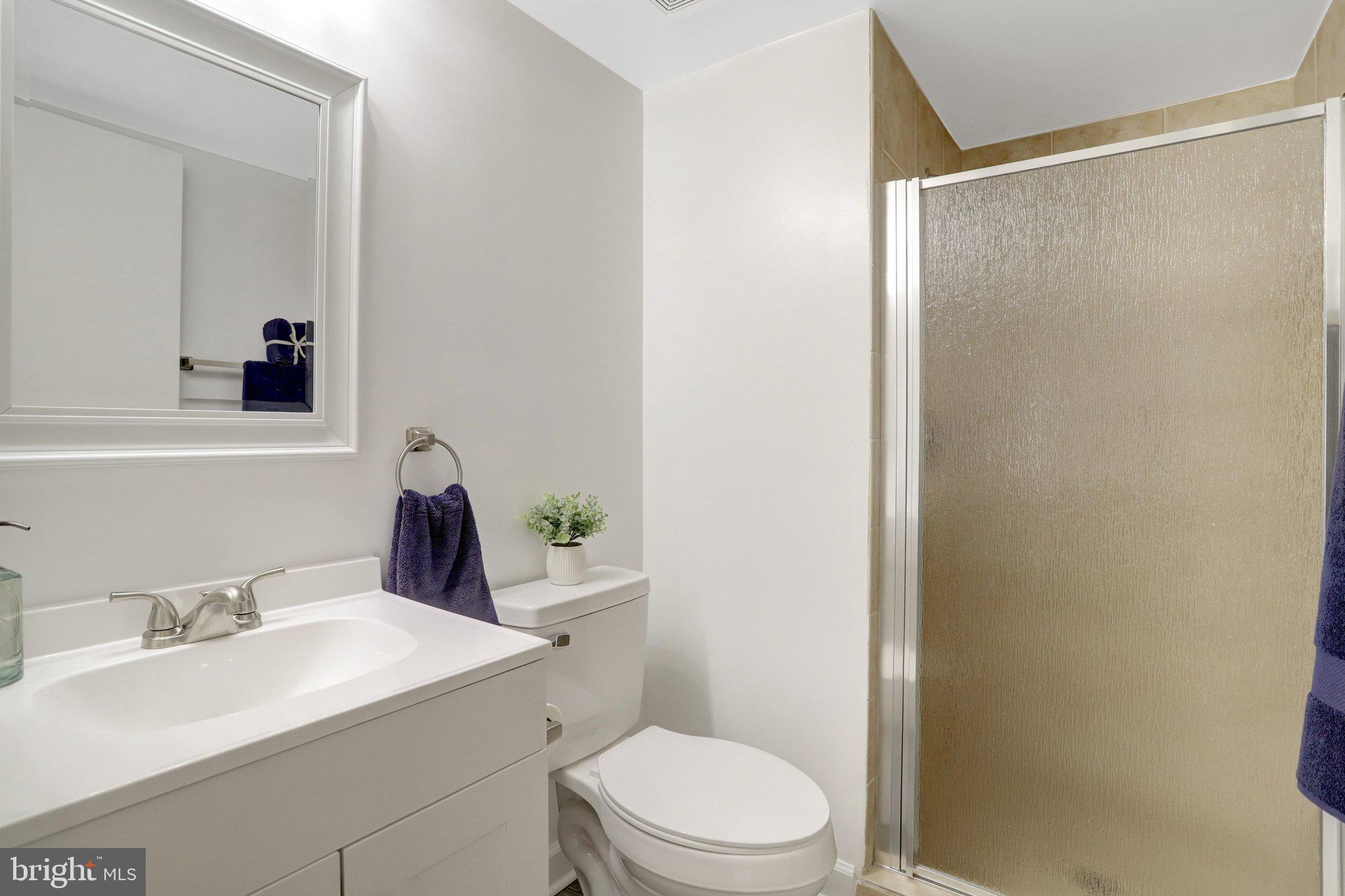 WATERS EDGE - Residential