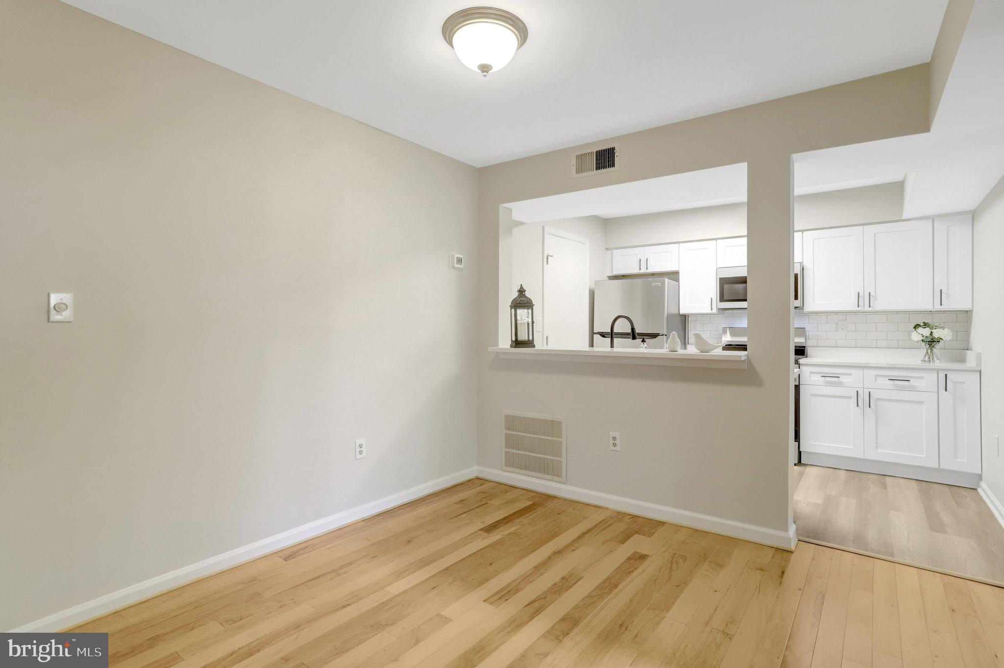 WATERS EDGE - Residential