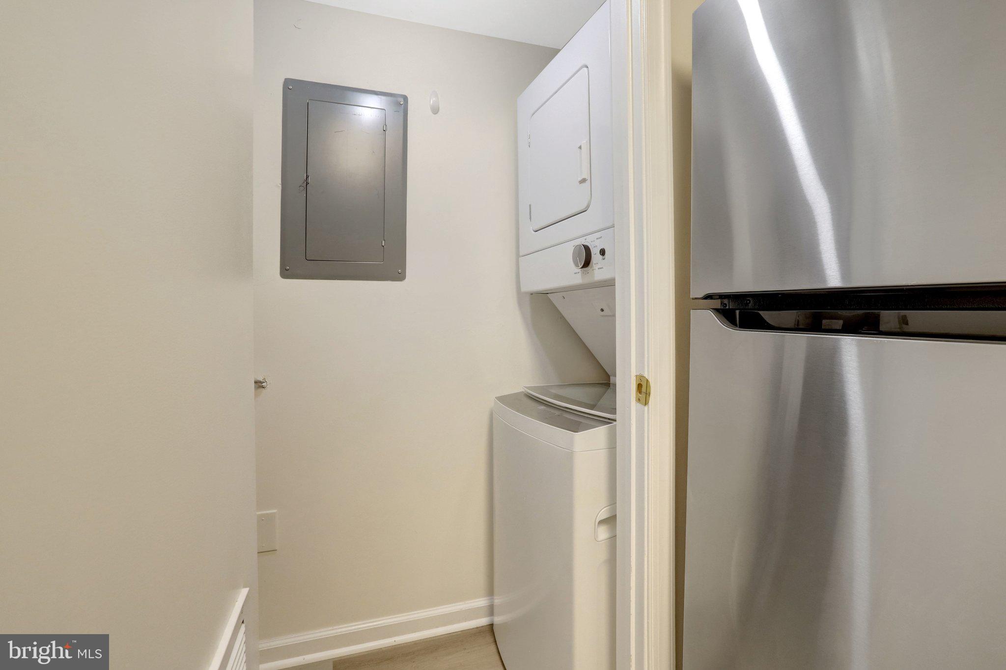 WATERS EDGE - Residential