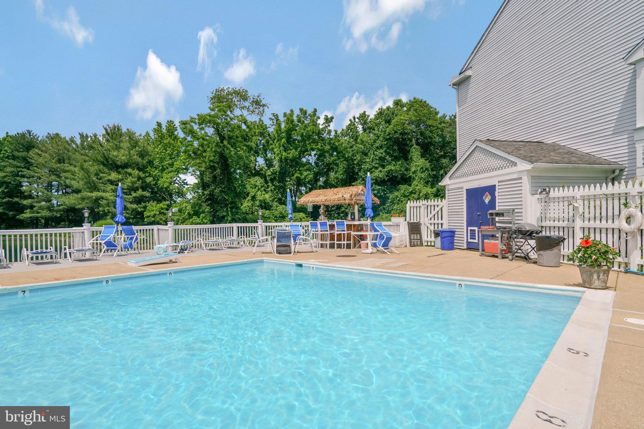 WATERS EDGE - Residential