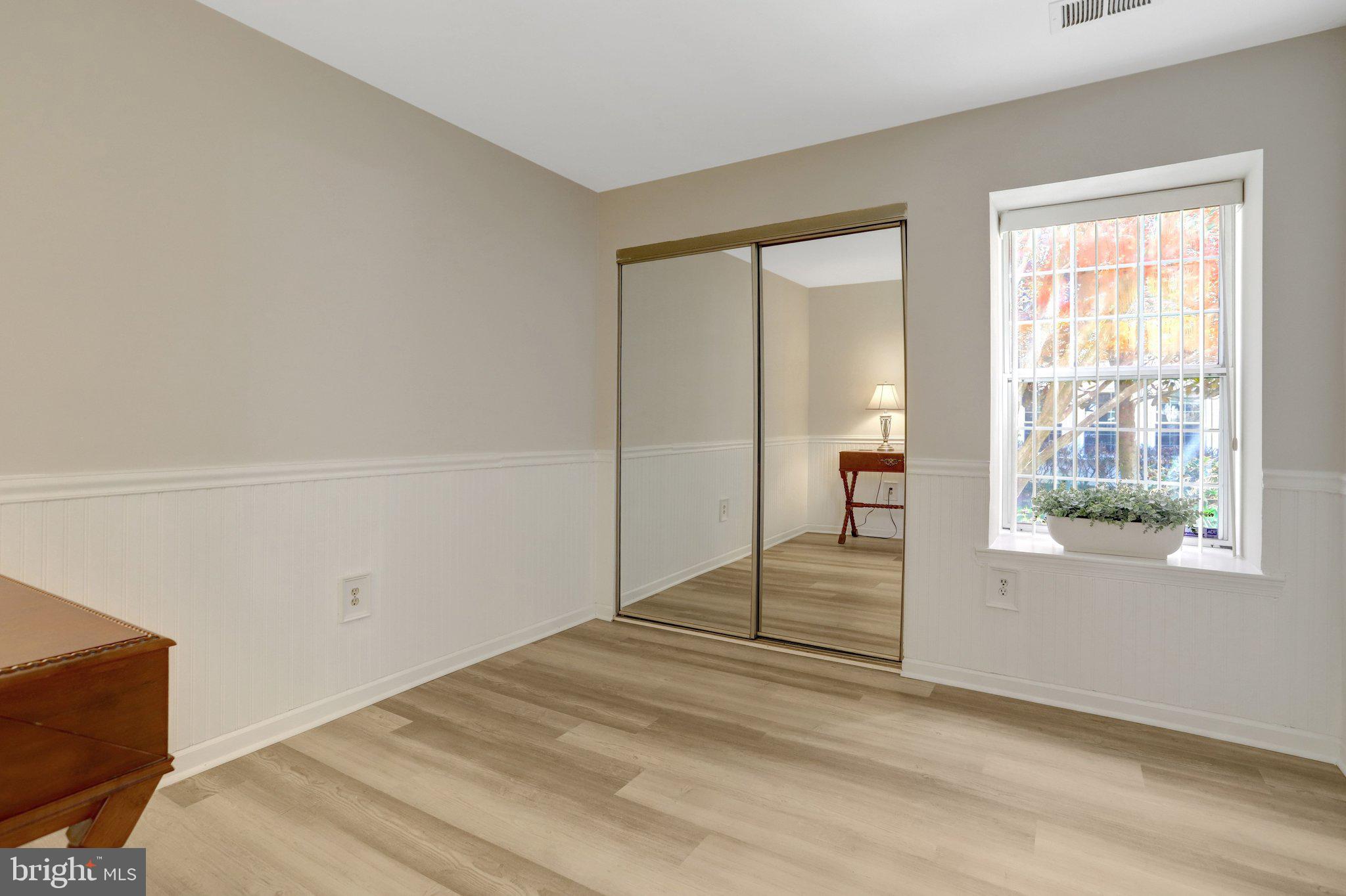 WATERS EDGE - Residential