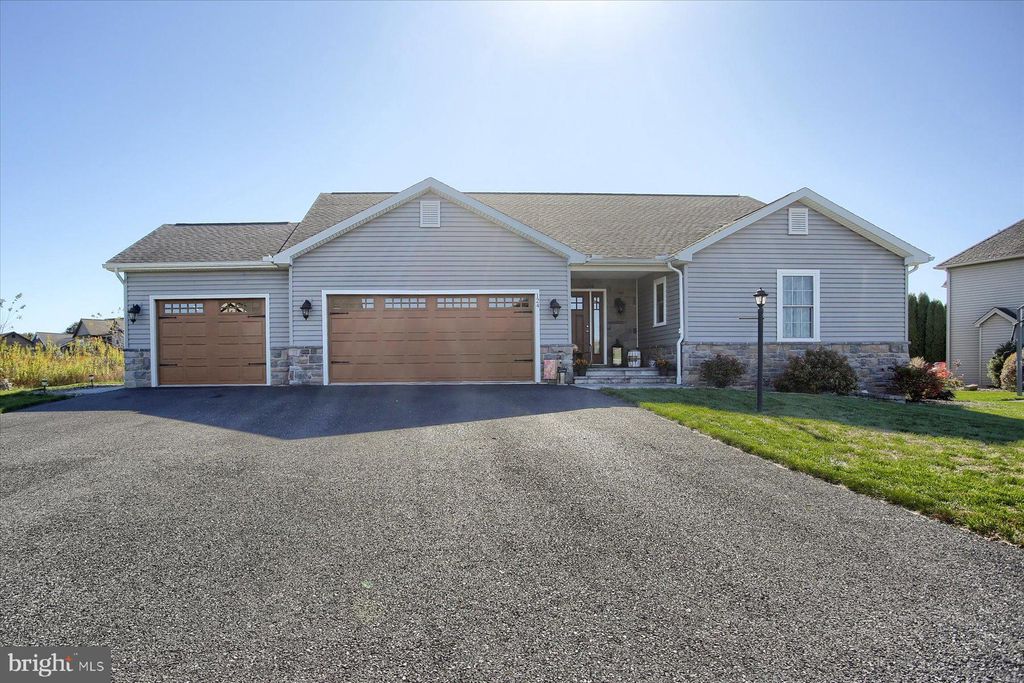 Photo of 124 Fielders Ln, MIFFLINTOWN, PA 17059 (MLS # PAJT2012604)