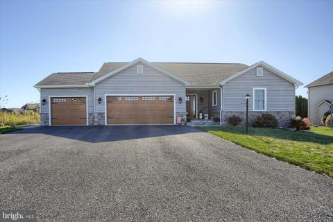 124 FIELDERS LANE MIFFLINTOWN PA 17059