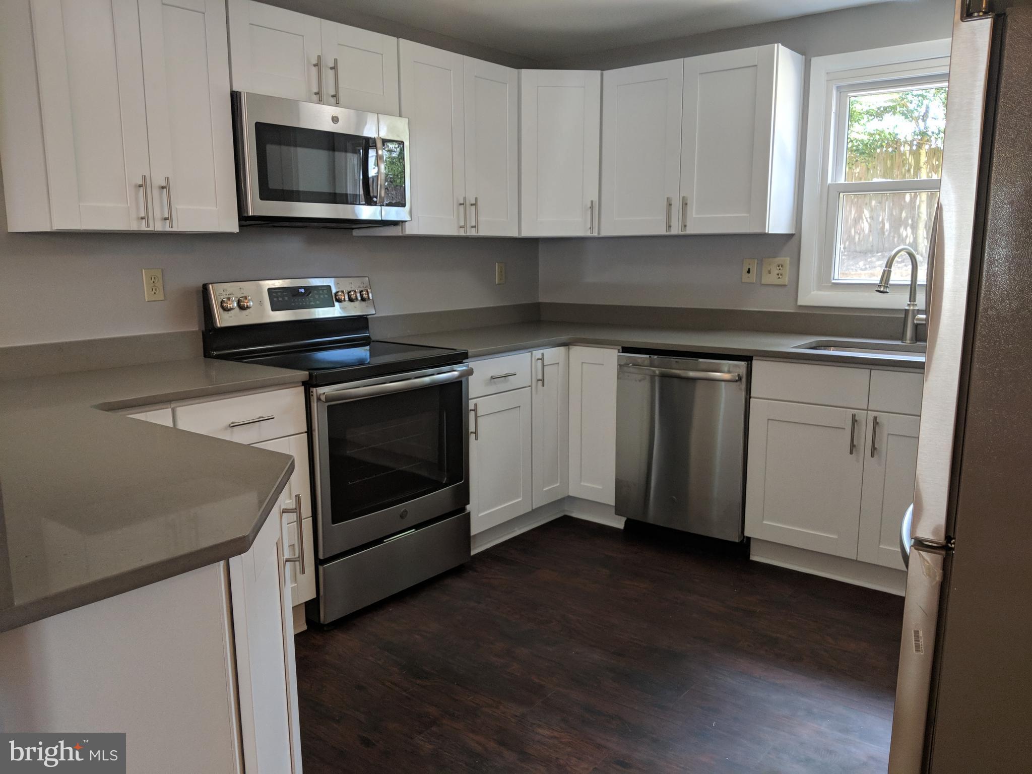 MAPLE RIDGE - Residential Lease