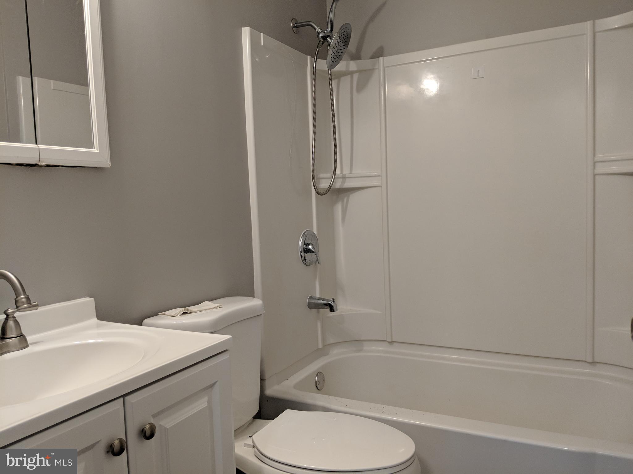 MAPLE RIDGE - Residential Lease