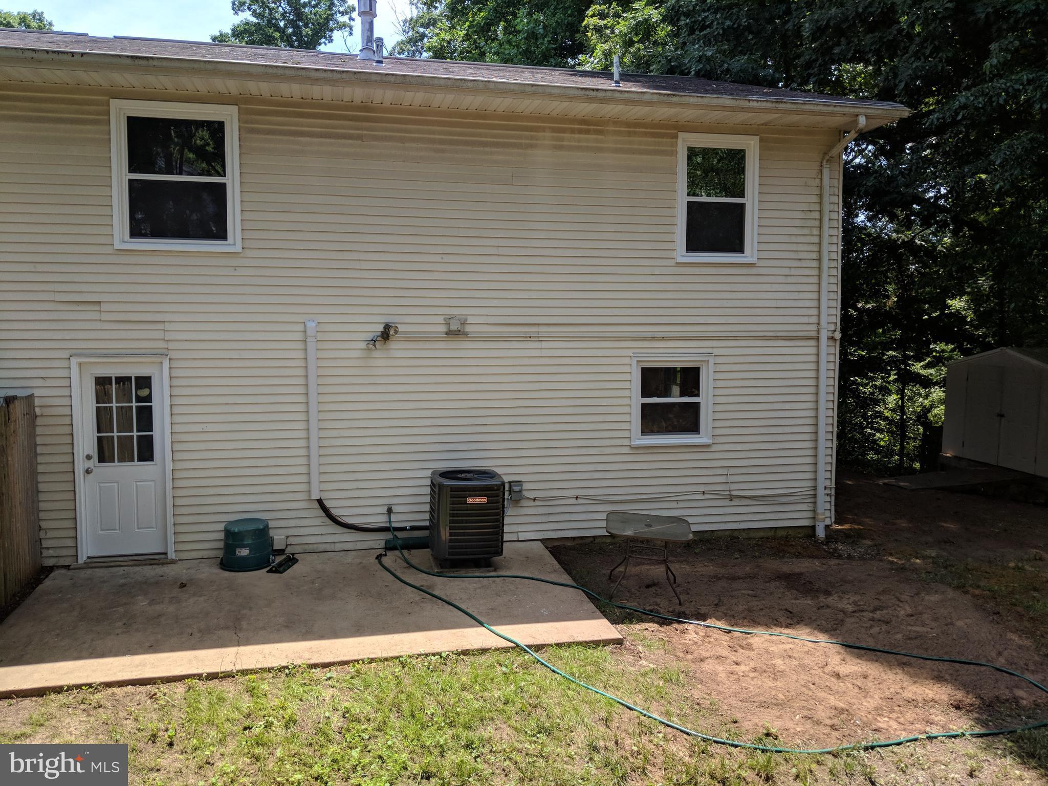 MAPLE RIDGE - Residential Lease