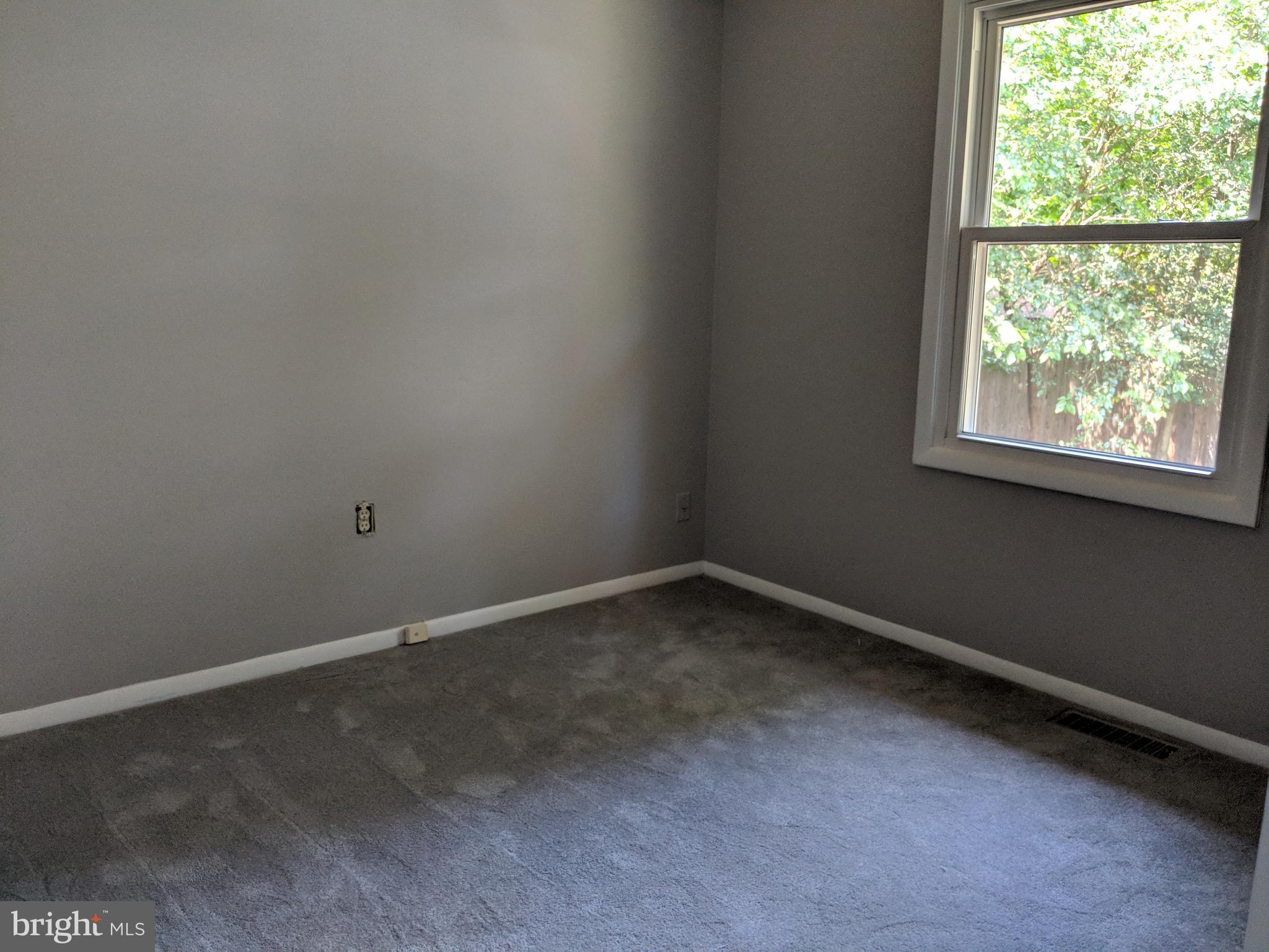 MAPLE RIDGE - Residential Lease