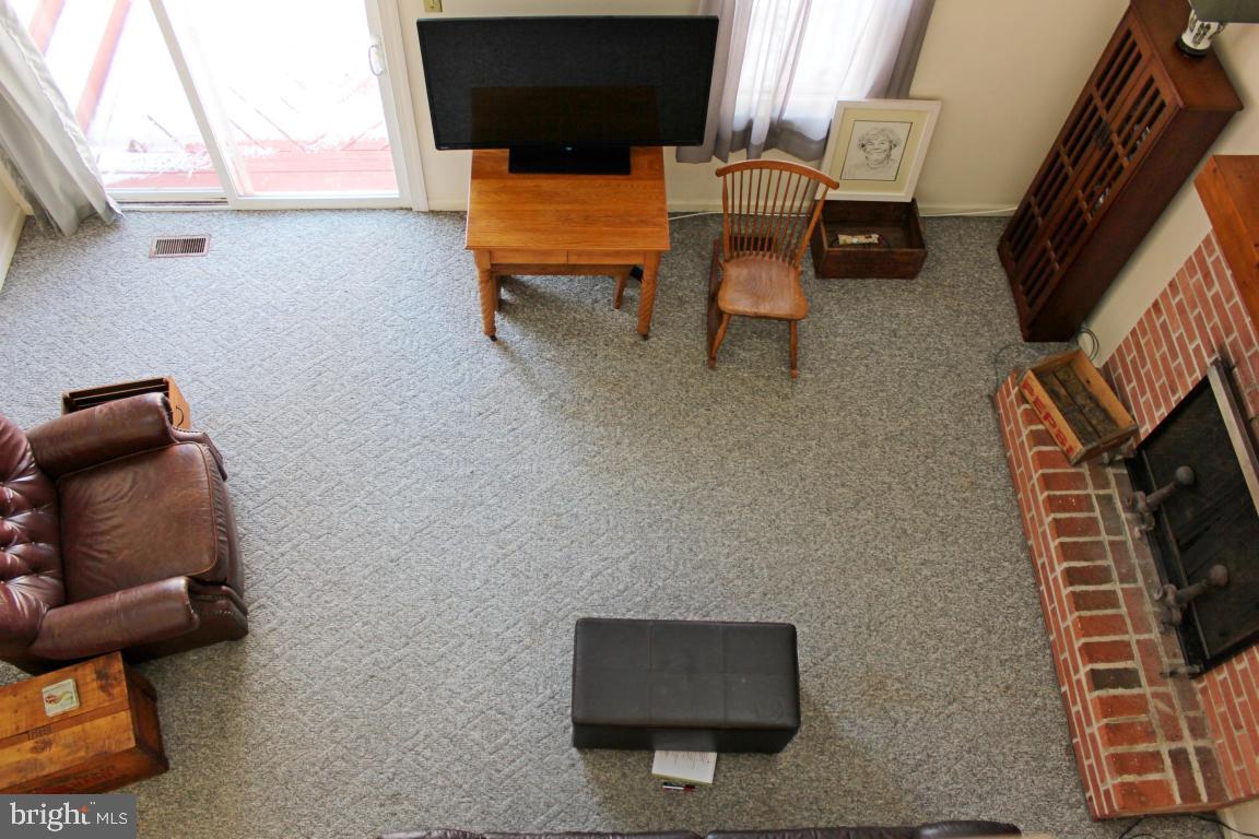 JEFFERSON SQUARE - Residential